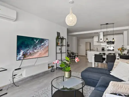 Appartement 145 m² vue montagne, piscine chauffée : photo 7