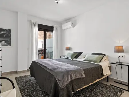 Appartement 145 m² vue montagne, piscine chauffée : photo 12