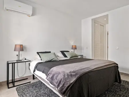Appartement 145 m² vue montagne, piscine chauffée : photo 13
