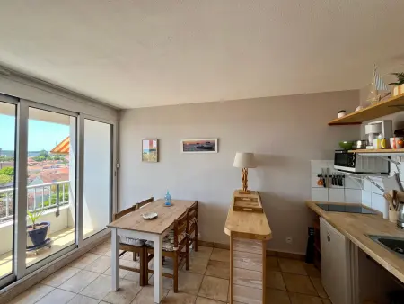 Studio 24 m² avec balcon et parking - Aiguillon : photo 5