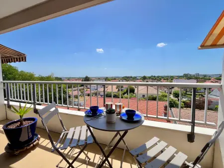 Studio 24 m² avec balcon et parking - Aiguillon : photo 10