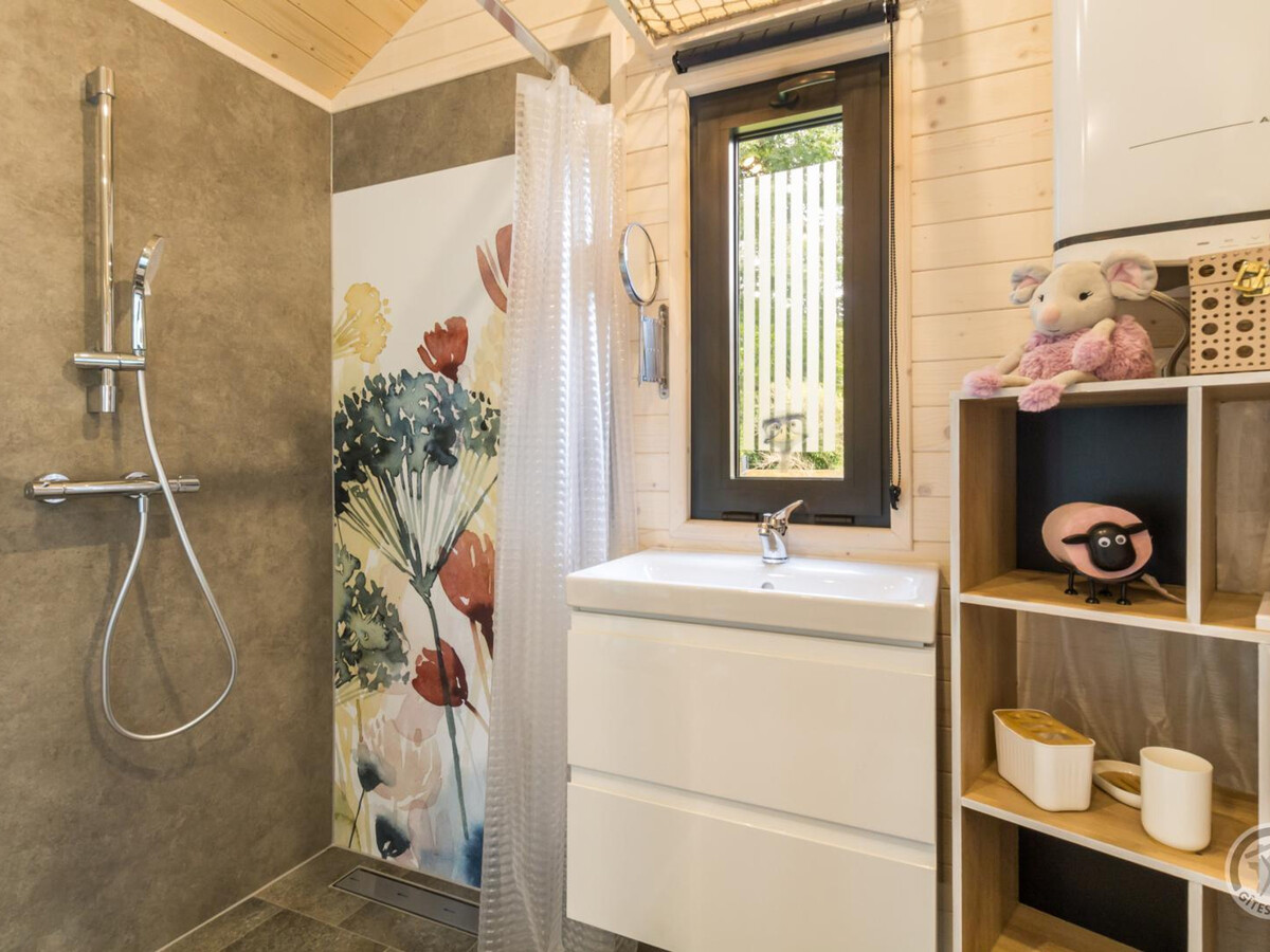 Tiny House climatisée 18m² - Saint-Pierre-Langers - Photo 12
