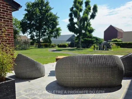 L'Escale : gîte 11 pers. spa et jardin 300m² : photo 9