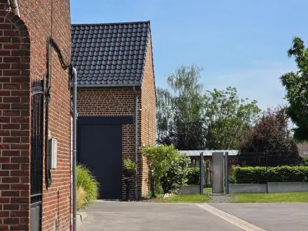 L'Escale : gîte 11 pers. spa et jardin 300m² : photo 17