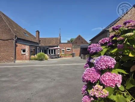 L'Escale : gîte 11 pers. spa et jardin 300m² : photo 21