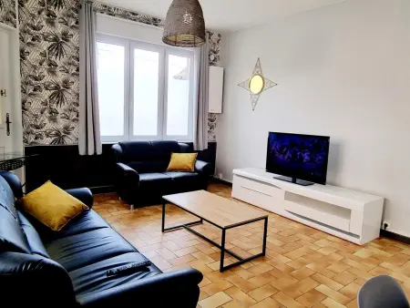 Location gite à LA CHAPELLE D'ARMENTIERES, Maison urbaine, proximité Lille - pers.