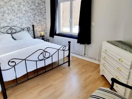 Gîte 6 pers. centre-ville La Chapelle-d'Armentières : photo 4