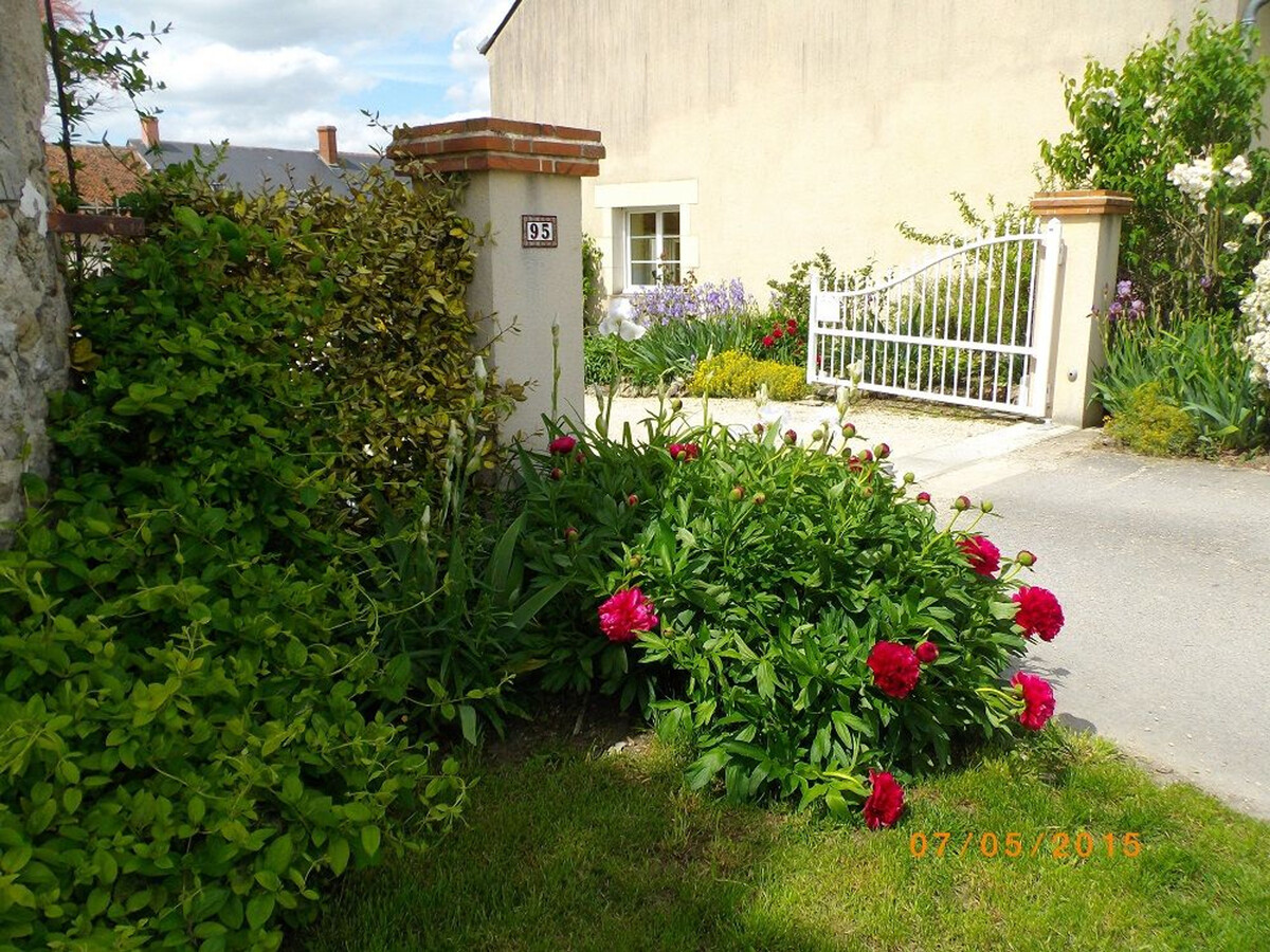 Gîte XVIe siècle à Vennecy, 4 pers., animaux admis - Photo 2