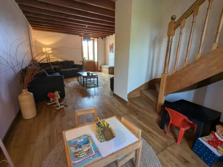 Gîte familial 17ème siècle, 12 pers., terrain de jeux : photo 23