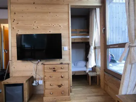 Studio 22m² vue panoramique montagnes, 9e étage : photo 5