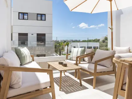 Bayside Home, appartement 3 chambres avec terrasse à Estepona : photo 2