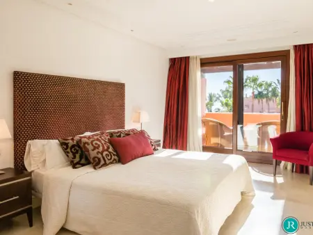 Appartement 3 chambres en bord de mer, Estepona : photo 9