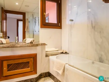 Appartement 3 chambres en bord de mer, Estepona : photo 10