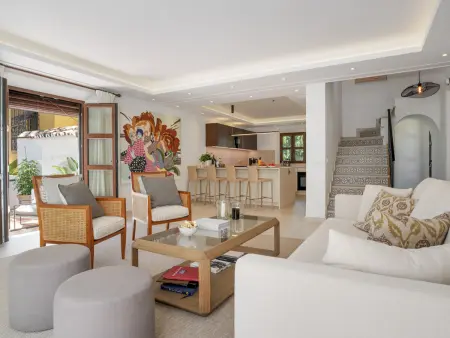 Maison 2 chambres, piscine & terrasses - Golden Mile : photo 2