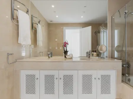 Penthouse 3 chambres avec salle de sport sur toit à Marbella : photo 13