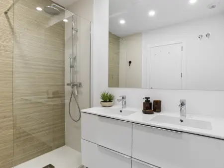Penthouse 4 chambres, piscine et gym - Marbella : photo 14