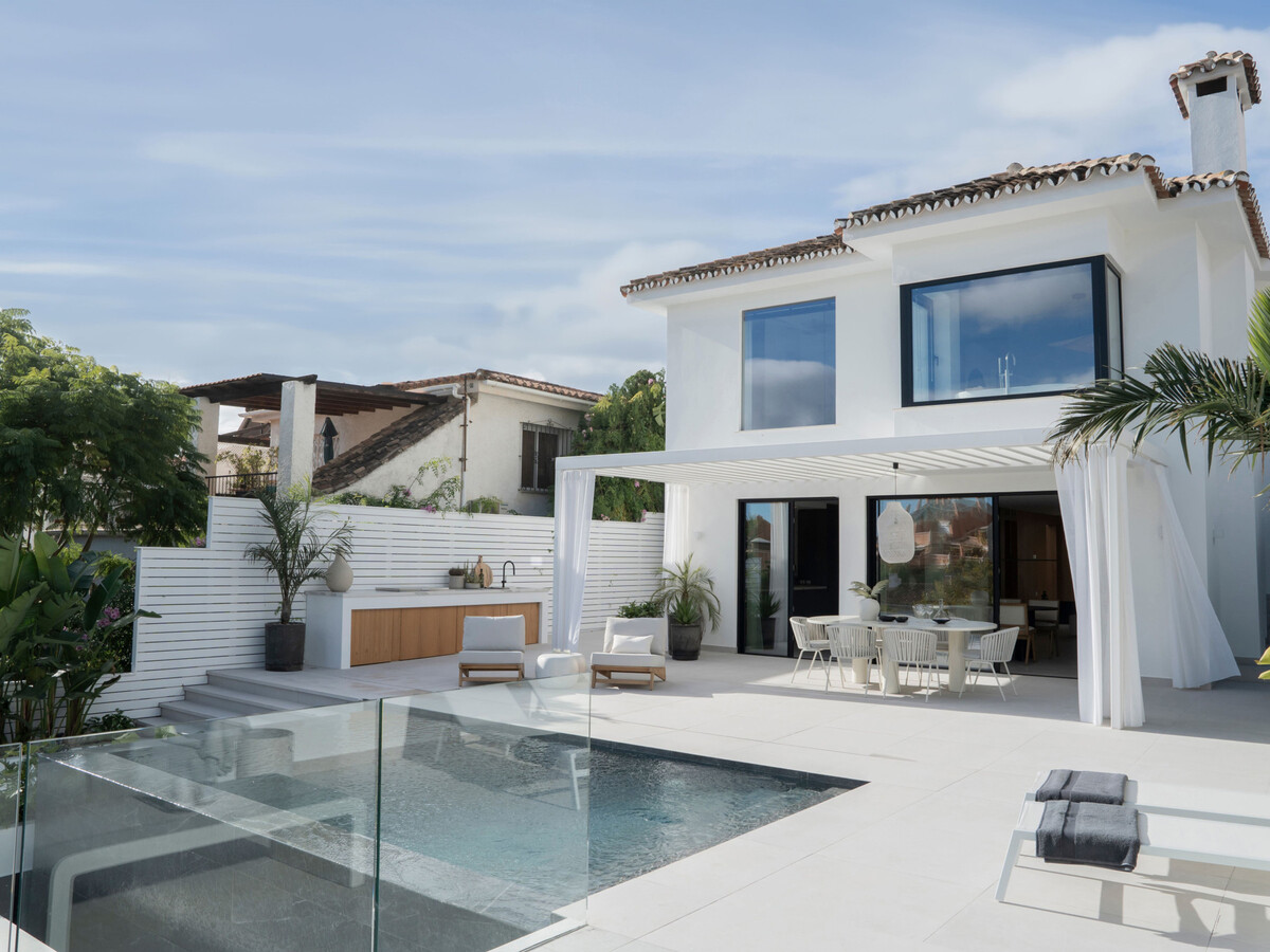 Villa Ama, 4 chambres avec piscine débordement à Marbella - Photo 26