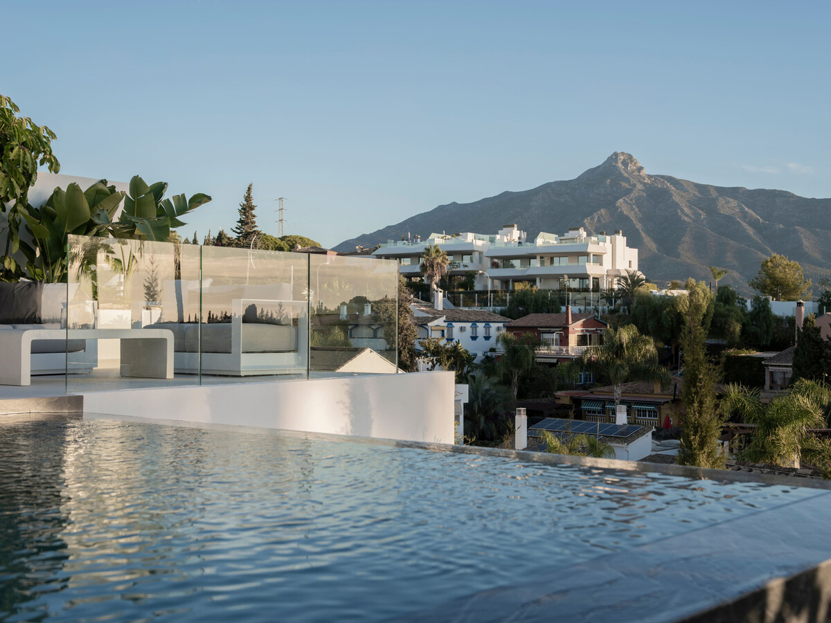 Villa Ama, 4 chambres avec piscine débordement à Marbella - Photo 31