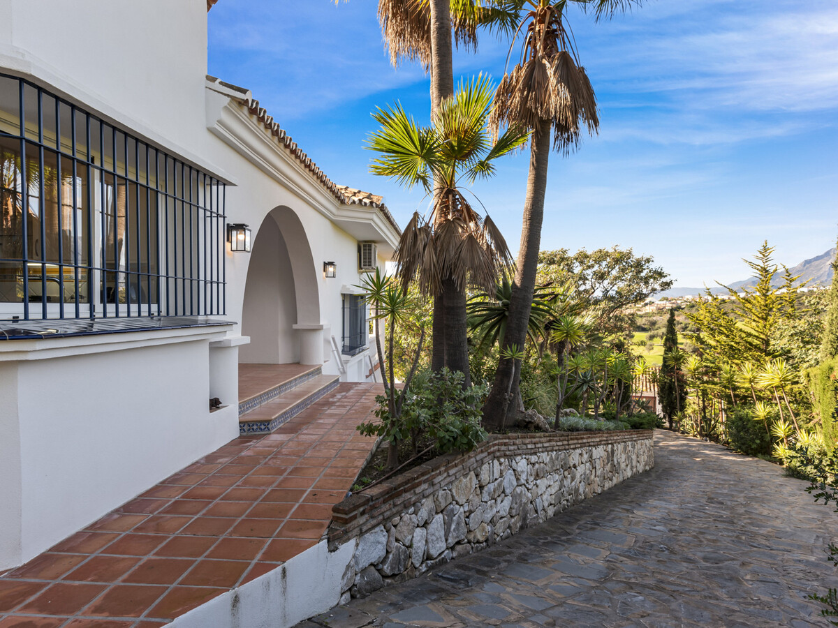 Villa Sina à Marbella : 5 chambres, piscine et guest house - Photo 3