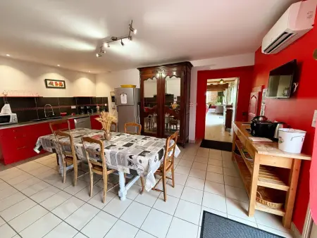 Gîte 6 chambres avec terrain de jeux à Pouzay : photo 5
