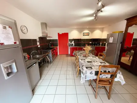 Gîte 6 chambres avec terrain de jeux à Pouzay : photo 6