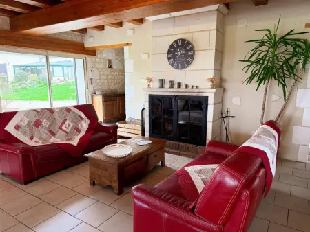 Gîte 6 chambres avec terrain de jeux à Pouzay : photo 11