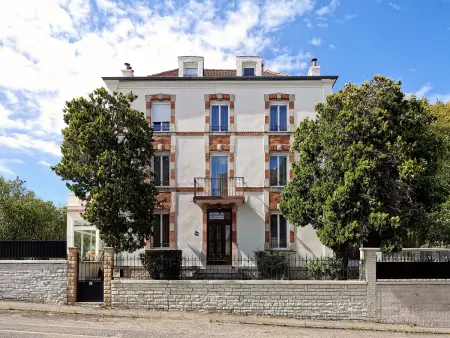 Villa Lucie, gîte 10 pers. à Toul - 360 m², 3 suites : photo 1