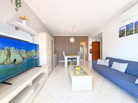 Appartement vue mer à Porches avec piscine et terrasse : photo 8