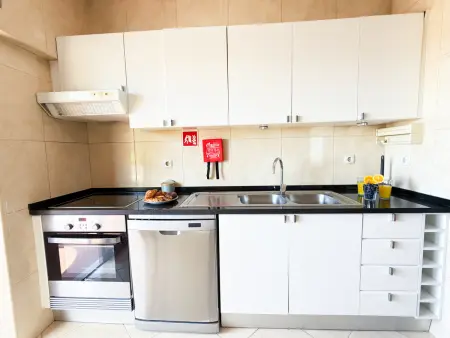 Appartement vue mer à Porches avec piscine et terrasse : photo 11