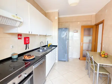 Appartement vue mer à Porches avec piscine et terrasse : photo 12