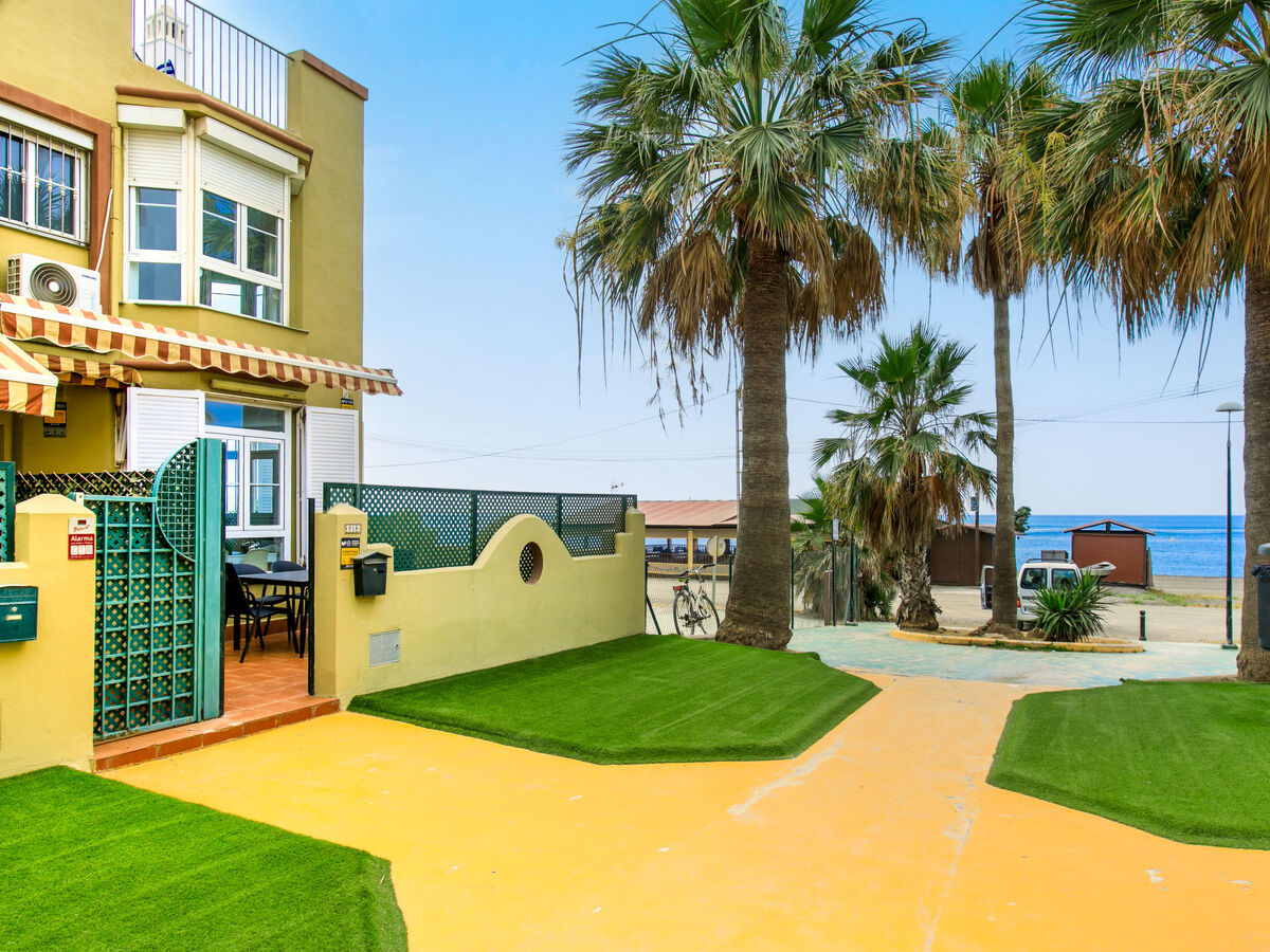 Maison La Samba Beachfront – accès direct plage, piscine privée - Photo 24