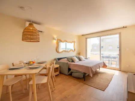 Appartement Santa Barbara à Cavalaire, 1,2 km de la plage : photo 11