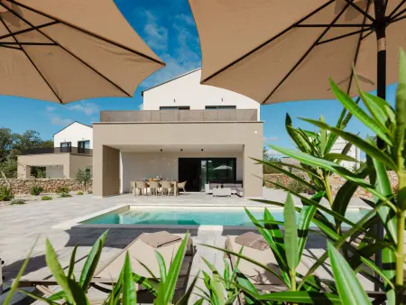 Villa Delight, 4 chambres avec piscine privée à Krk : photo 3