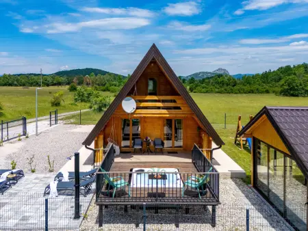 Chalet Ivica à Lovinac avec jacuzzi et lac à 1 km : photo 28