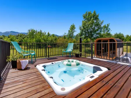 Chalet Ivica à Lovinac avec jacuzzi et lac à 1 km : photo 34