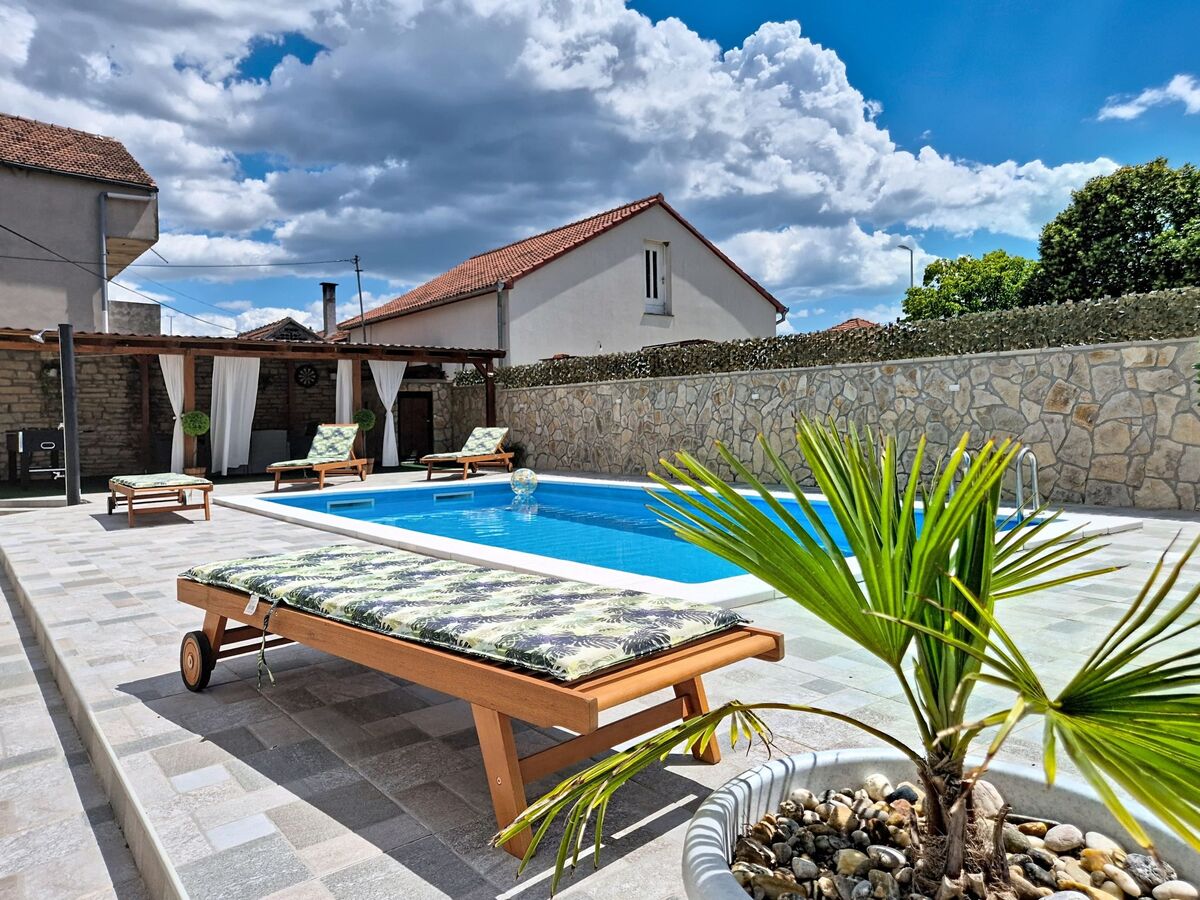 Maison Denis avec piscine privée à Benkovac - Photo 5