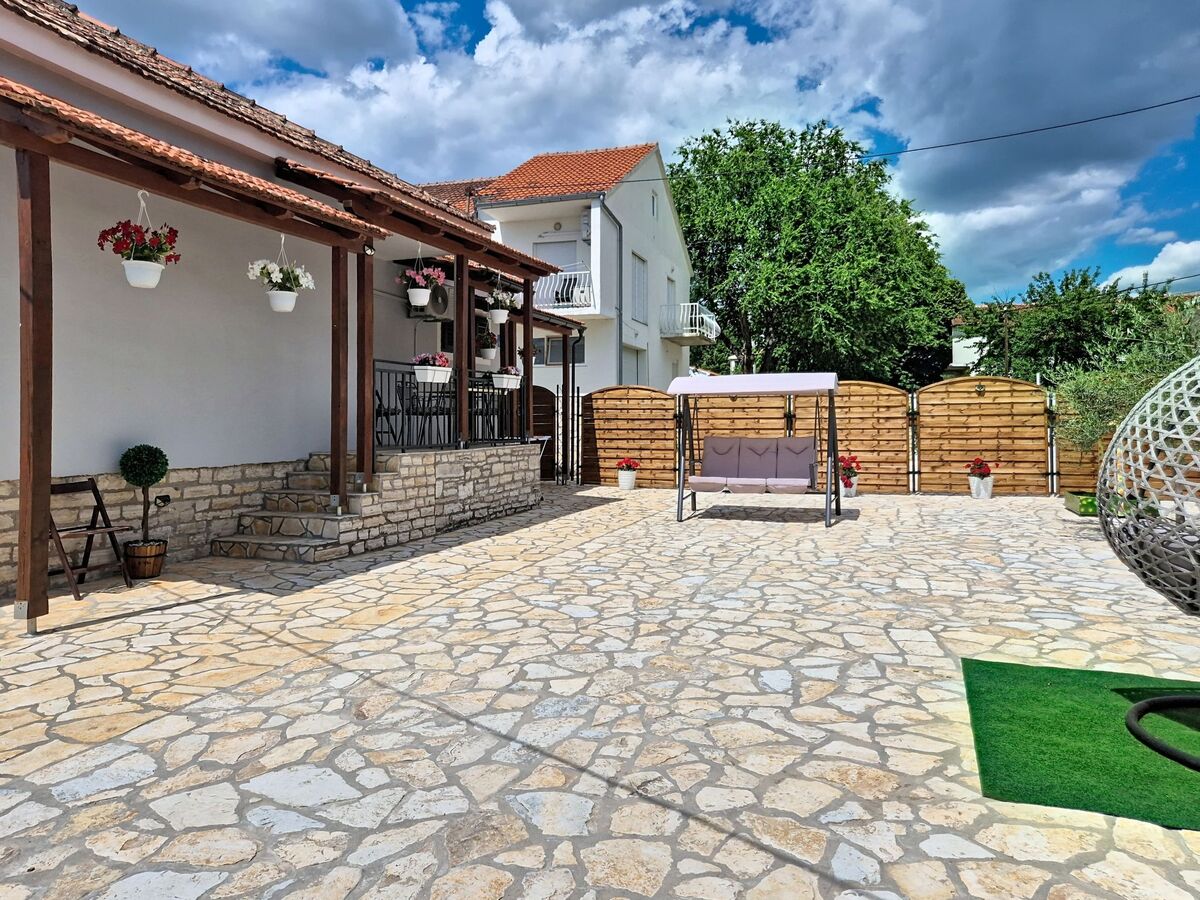 Maison Denis avec piscine privée à Benkovac - Photo 34