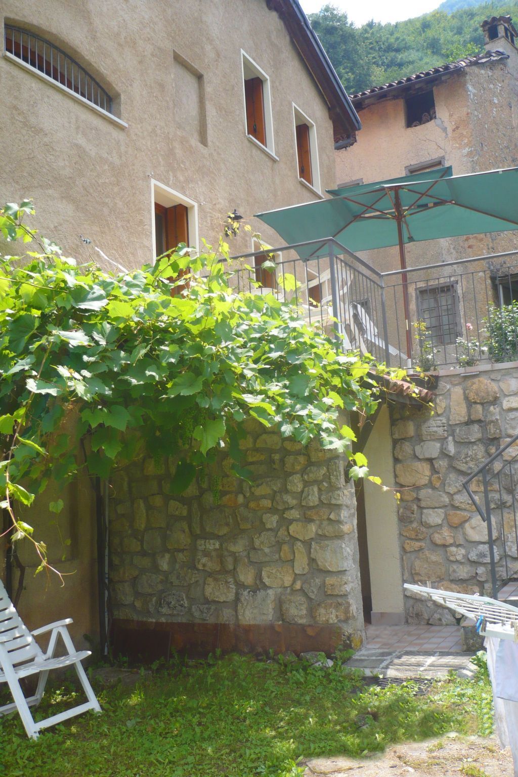 Maison pierre rénovée Posina, vue Dolomites - Photo 14