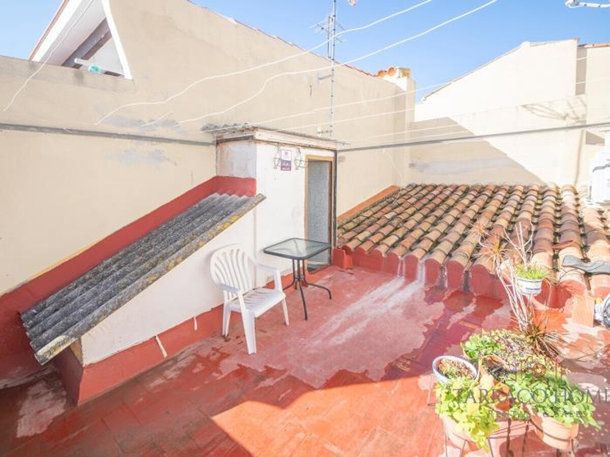 Maison 3 étages avec loft et terrasse, centre historique - Photo 11