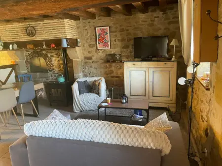 Gîte de Pêche du Lieu Sorbier à Bourbon-l'Archambault : photo 2