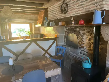 Gîte de Pêche du Lieu Sorbier à Bourbon-l'Archambault : photo 4