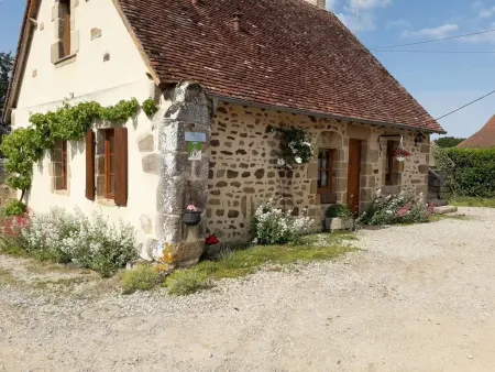 Gîte de Pêche du Lieu Sorbier à Bourbon-l'Archambault : photo 13