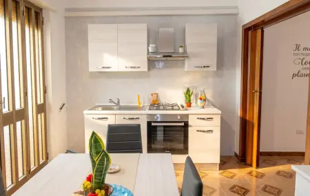 Appartement lumineux avec vue mer à San Foca, à deux pas de la plage : photo 3
