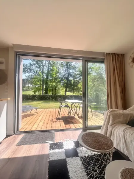 Studio 28 m² avec terrasse et jardin clôturé à Carignan-de-Bordeaux : photo 11