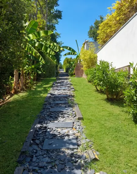 Studio 28 m² avec terrasse et jardin clôturé à Carignan-de-Bordeaux : photo 16