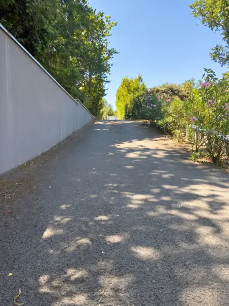 Studio 28 m² avec terrasse et jardin clôturé à Carignan-de-Bordeaux : photo 21