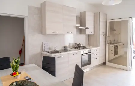 Appartement 80 m² avec vue mer et jardin à San Foca : photo 3