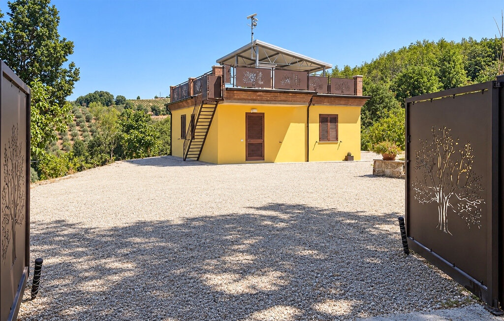 Maison 6 personnes à Bisenti - Photo 1