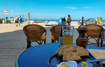 Appartement vue mer à Ostende, 2 chambres, 4e étage et balcon : photo 16