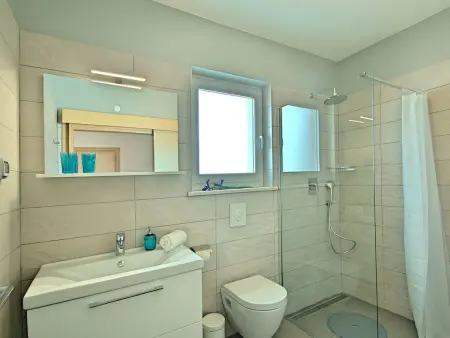Villa Mušković : maison 6 pers., piscine privée à Tinjan : photo 9
